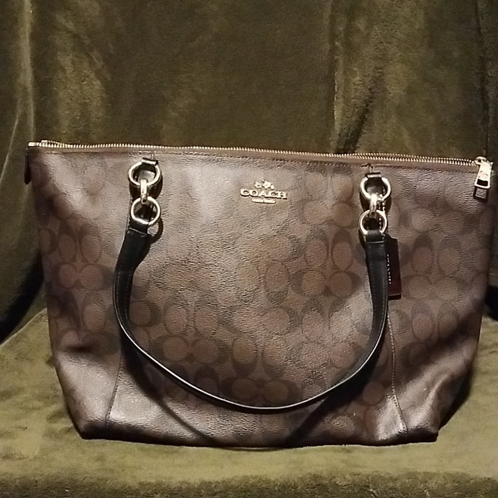 Coach Ava Tote